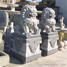 石雕狮子 花岗岩卷毛狮的镇宅之威与美学传承